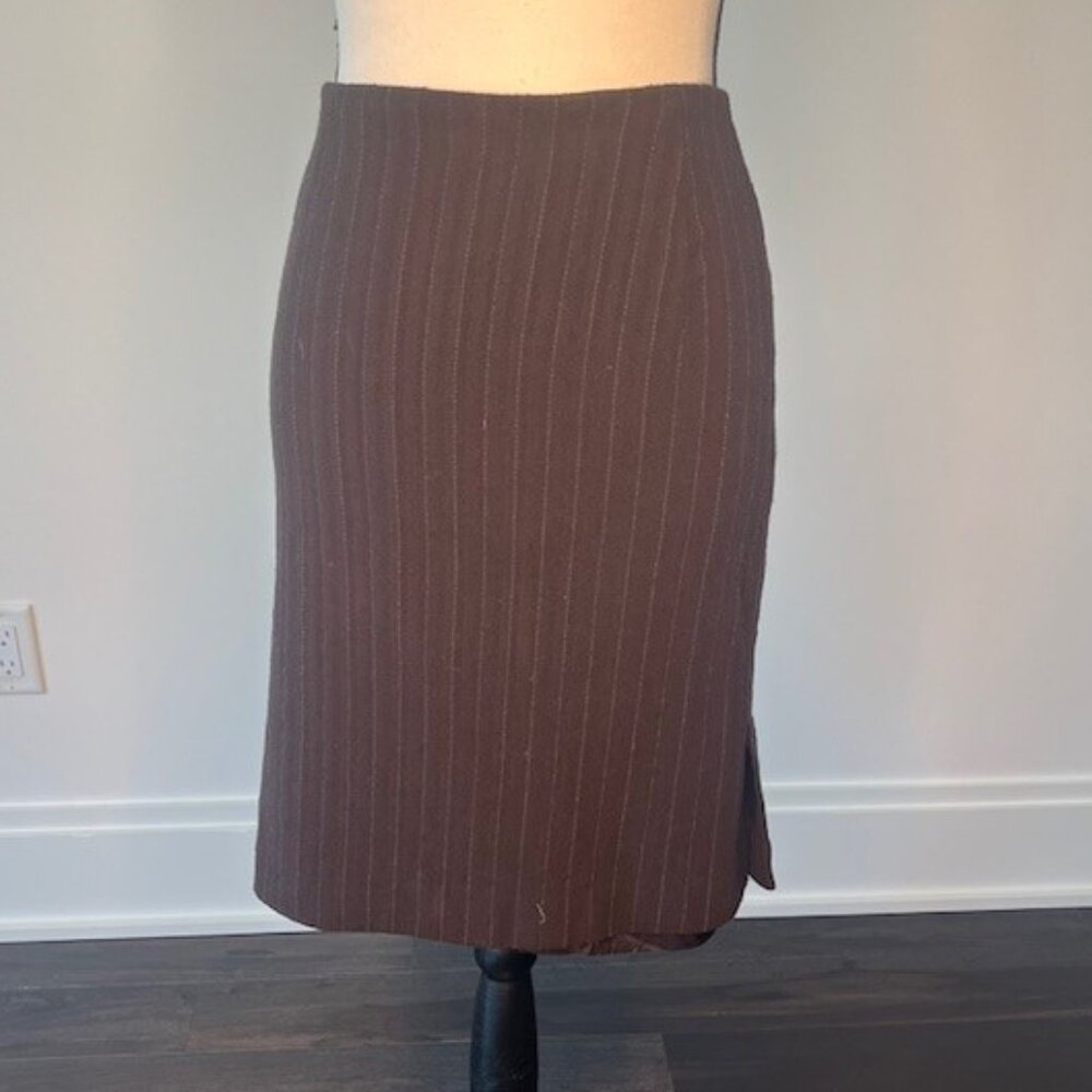 Dana Buchman Women’s Brown Pinstripes Wool Skirt, Size 2
